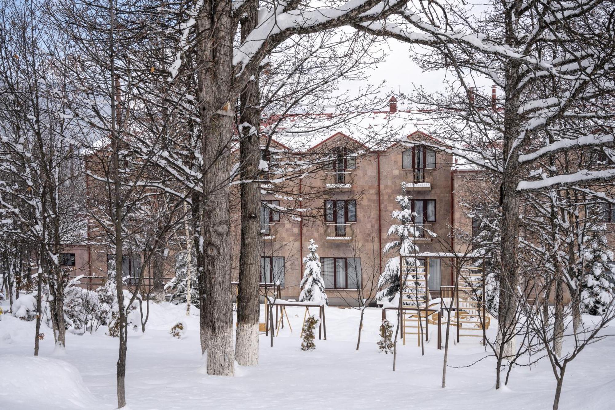 Alpina Resort By Stellar Hotels, Цахкадзор Екстериор снимка